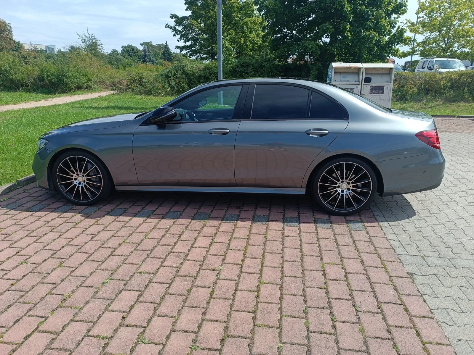 Mercedes-Benz E 350 Запазена без предишни удари, реални КМ, Германия  - изображение 5