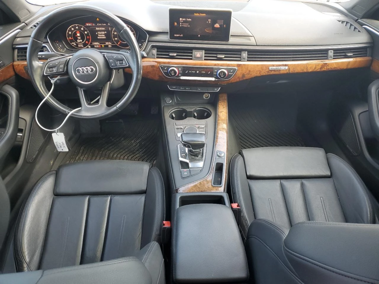 Audi A4 2.0 TFSI Quattro / Premium Plus / AUTO / КОЖА / - изображение 8