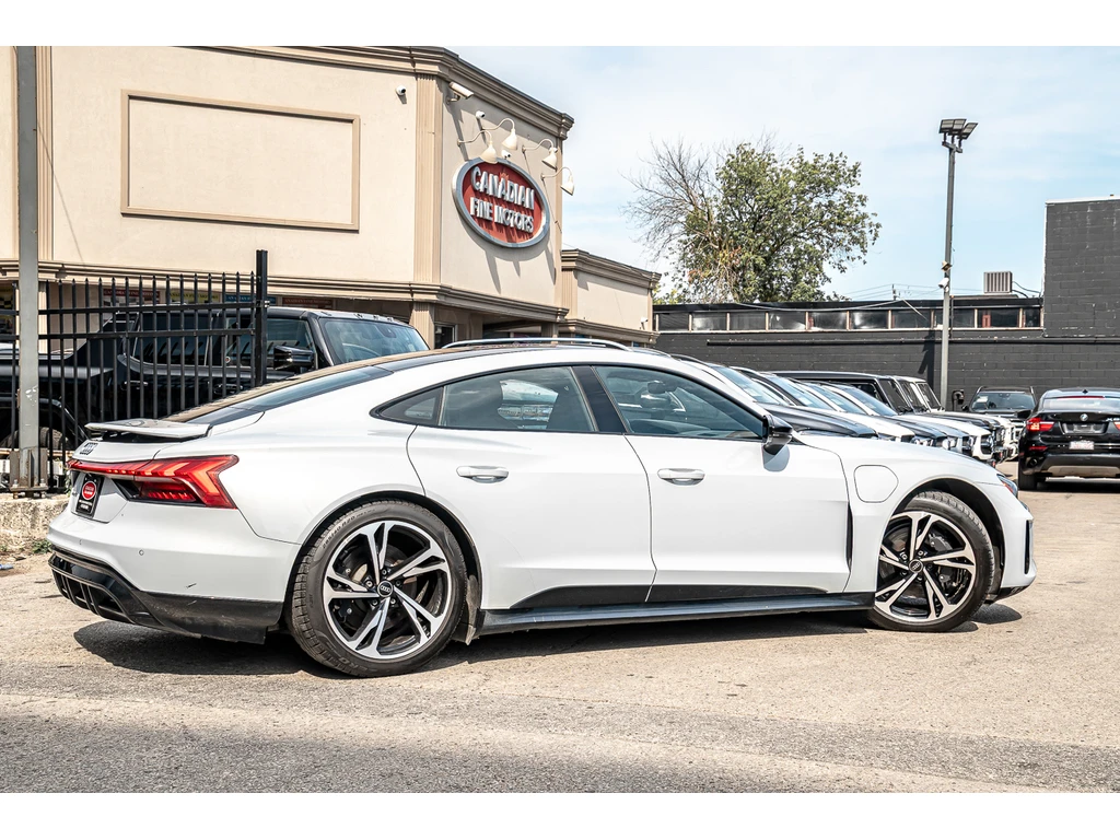 Audi E-Tron GT * Premium Plus * Quattro * Matrix * Head-Up | Mobile.bg   3