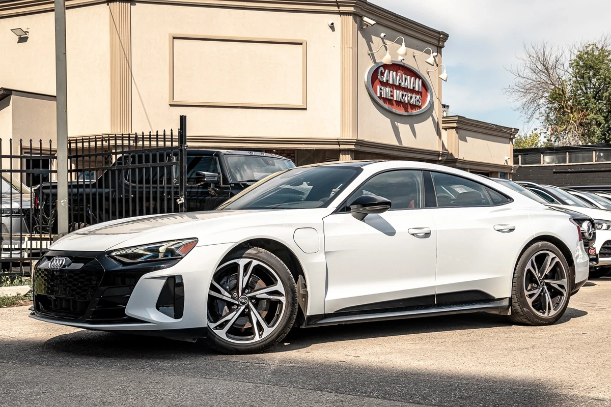 Audi E-Tron GT * Premium Plus * Quattro * Matrix * Head-Up | Mobile.bg   1