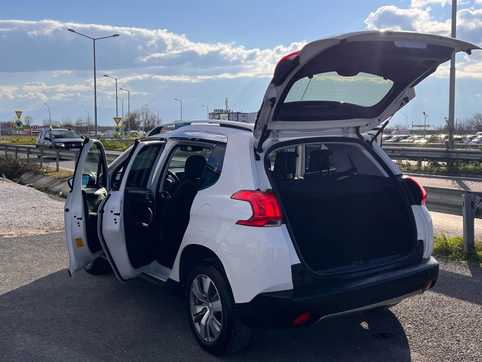 Peugeot 2008 ������-����-�����������-��� | Mobile.bg � ����������� 14