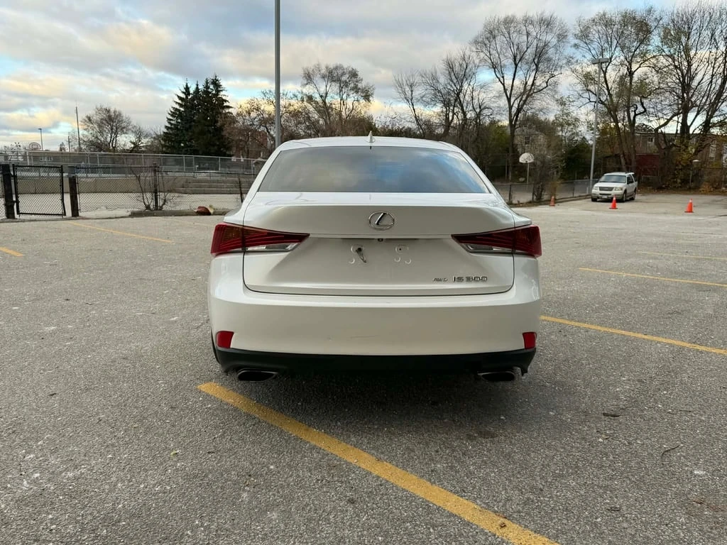 Lexus IS 300 2017 4dr Sdn AWD* CARFAX * ��� ������������ ������ | Mobile.bg � ����������� 7