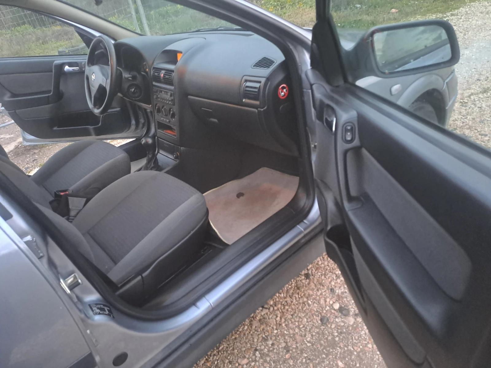 Opel Astra 1.6i....ПЪЛЕН АВТОМАТ , снимка 10 - Автомобили и джипове - 54110559