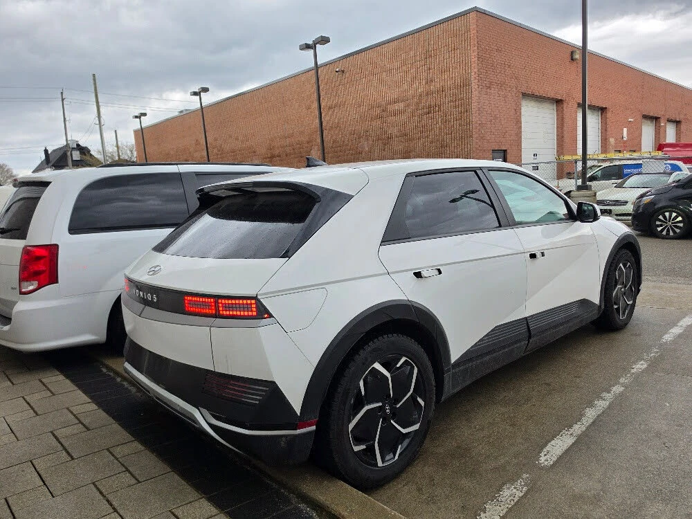 Hyundai Ioniq 5 SE* STANDARD RANGE* �������* ������* ������ ����� | Mobile.bg � ����������� 3