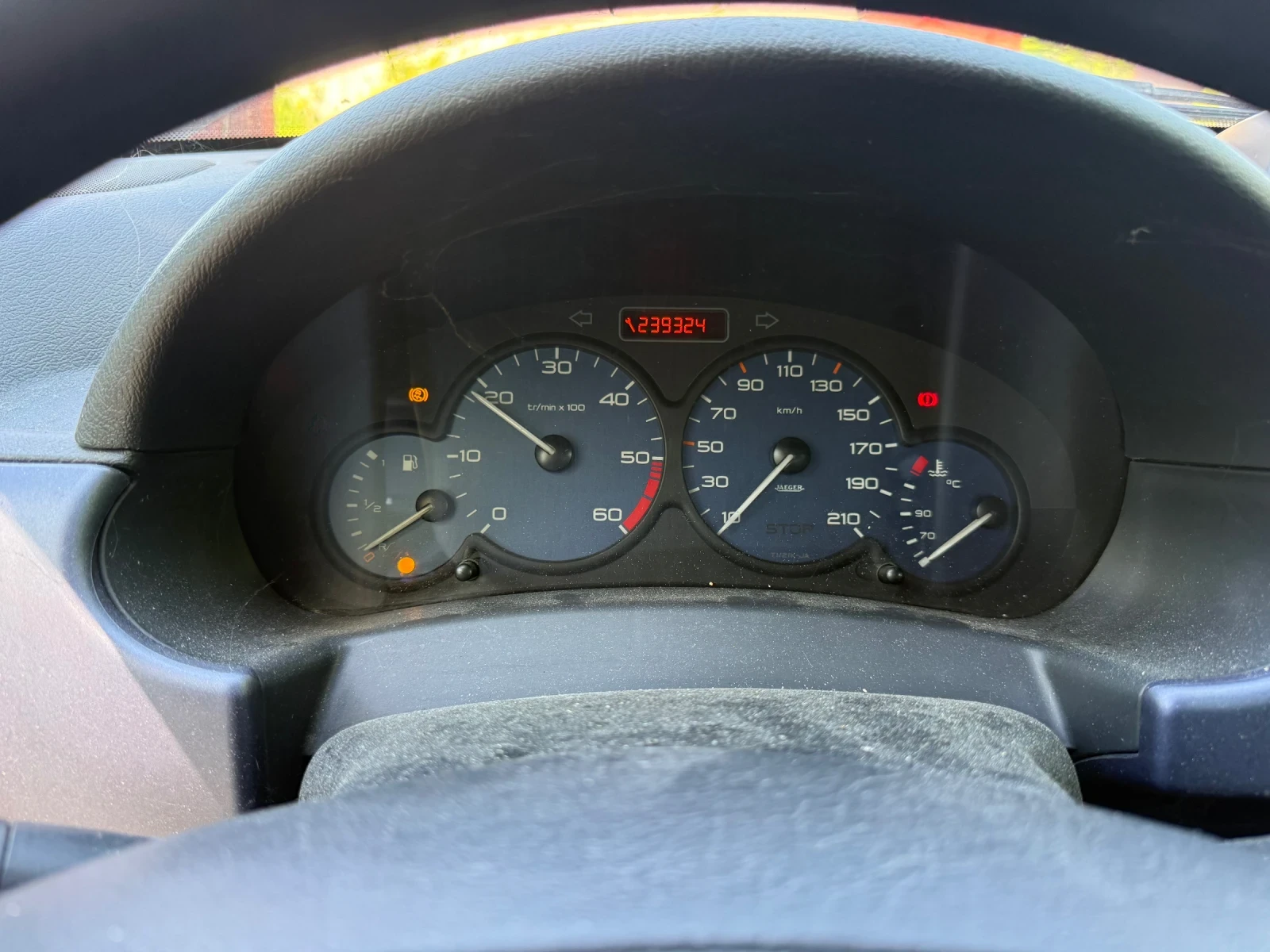 Citroen Berlingo 1.9d 69K.C. / КЛИМАТИК / 2004 ГОДИНА, снимка 7 - Автомобили и джипове - 54921520