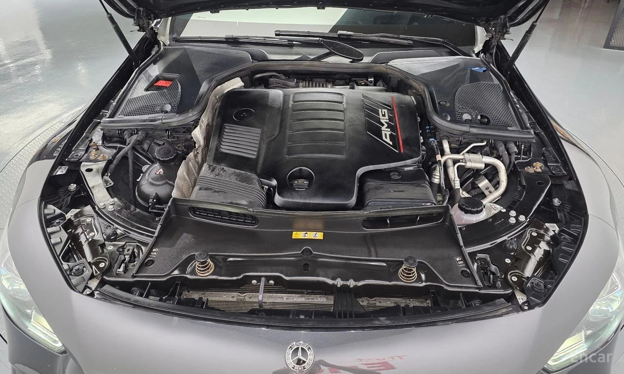 Mercedes-Benz AMG GT 43* 4MATIC+ * BURMESTER* ПОДГРЕВ* ОБДУХВАНЕ* 360КА, снимка 17 - Автомобили и джипове - 54930505