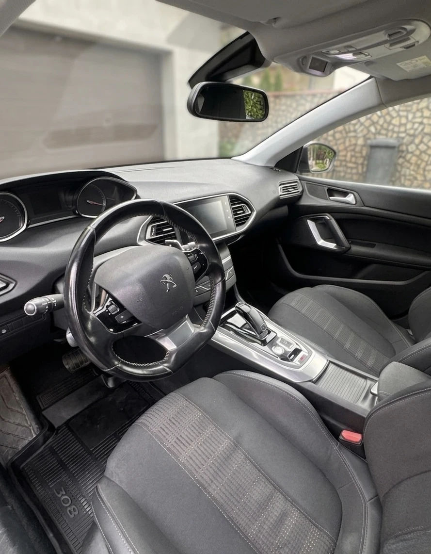 Peugeot 308 2019 бензин/автомат - 8 скорости, снимка 6 - Автомобили и джипове - 55013415