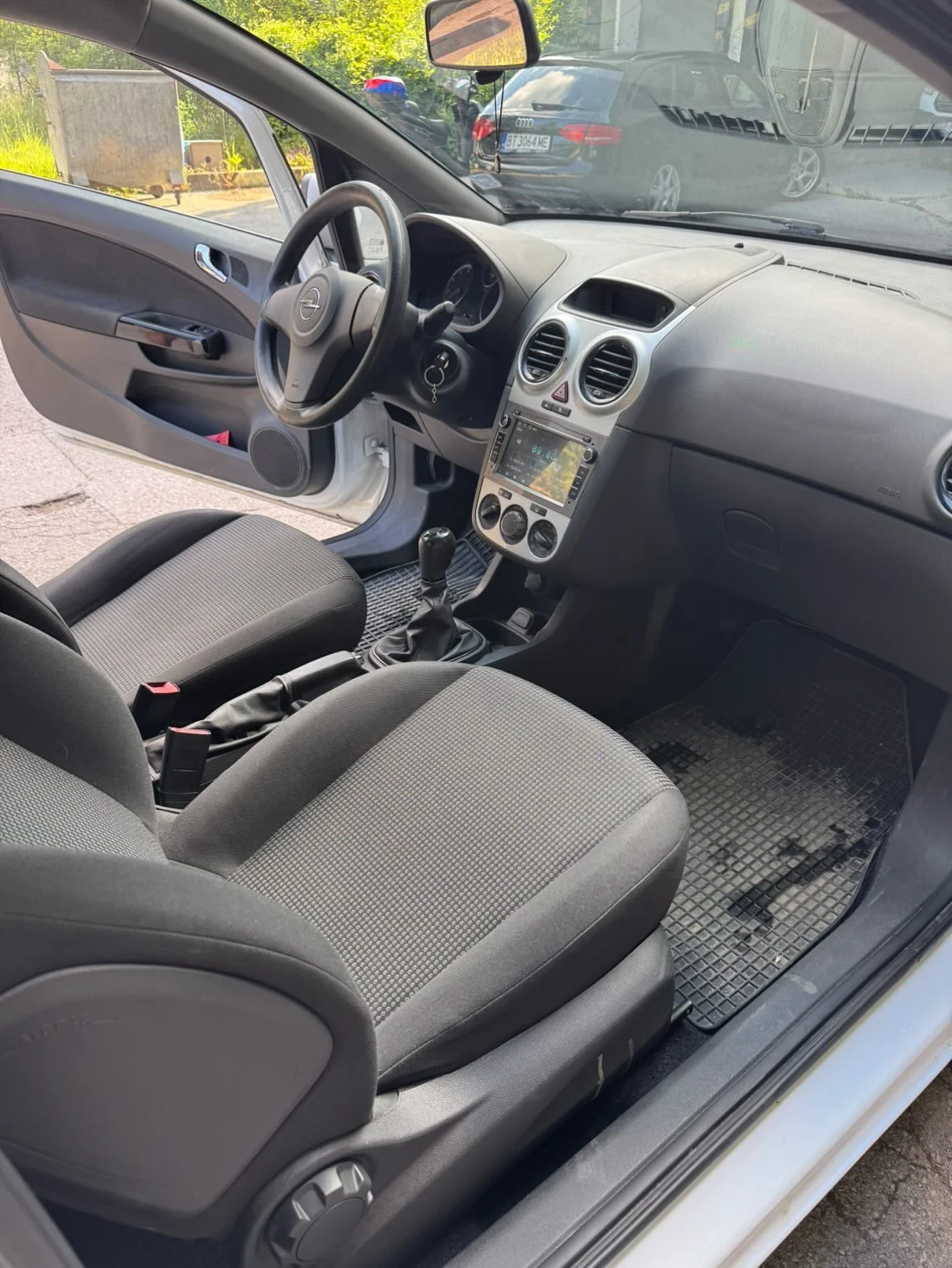 Opel Corsa D, снимка 13 - Автомобили и джипове - 55088483
