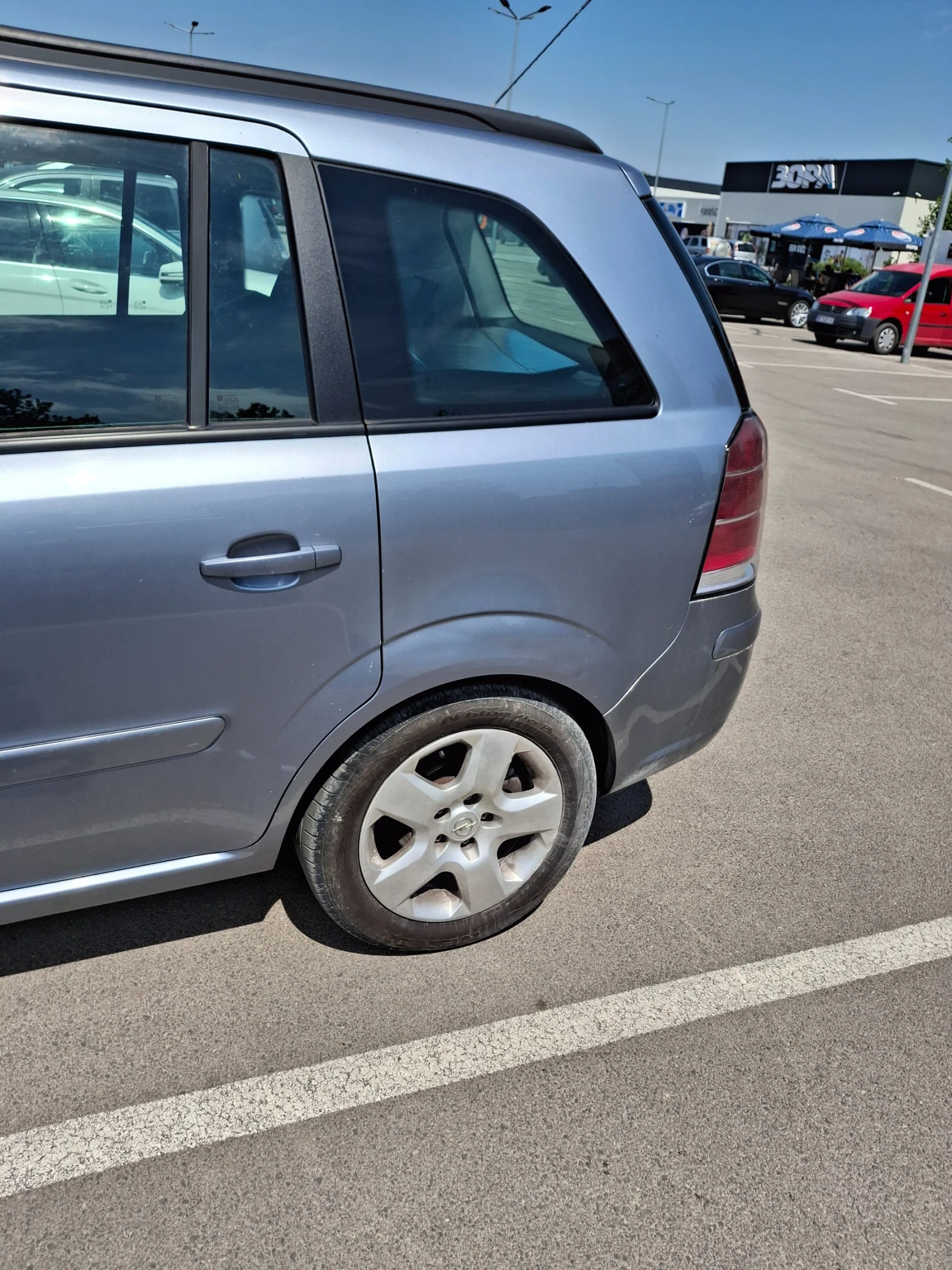 Opel Zafira, снимка 5 - Автомобили и джипове - 55337387