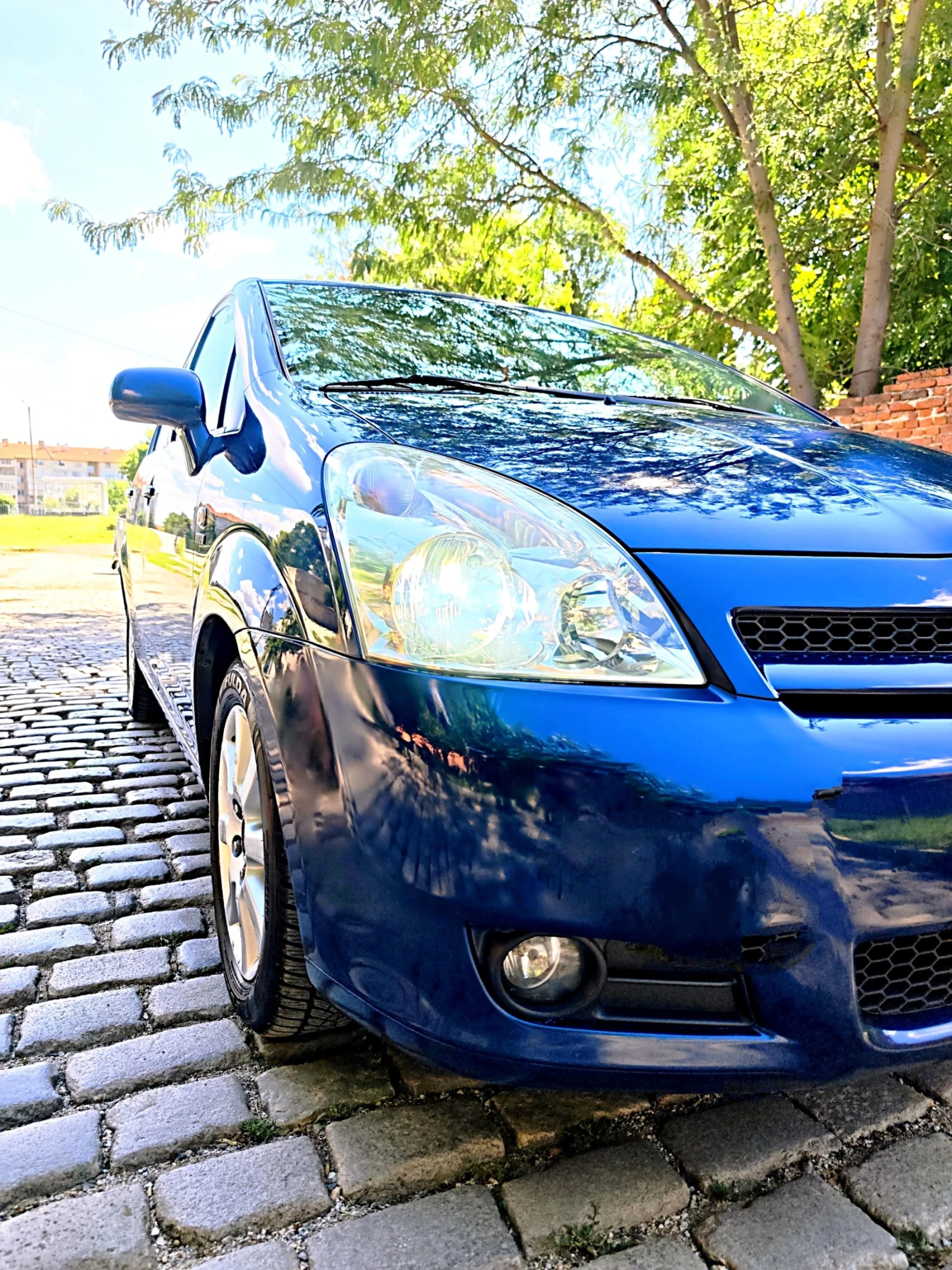 Toyota Corolla verso 1.8Газ/L.Renzo, снимка 6 - Автомобили и джипове - 55482203