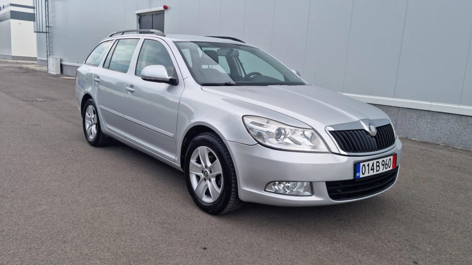 Skoda Octavia 1.6 102 LPG Landirenzo, снимка 2 - Автомобили и джипове - 55598852