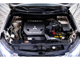 Mitsubishi Outlander GT V6, снимка 13