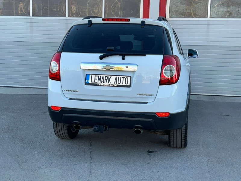 Chevrolet Captiva 2.2-VCDI AWD KLIMATRONIK 6-СКОРОСТИ EVRO 5A, снимка 6 - Автомобили и джипове - 47690306