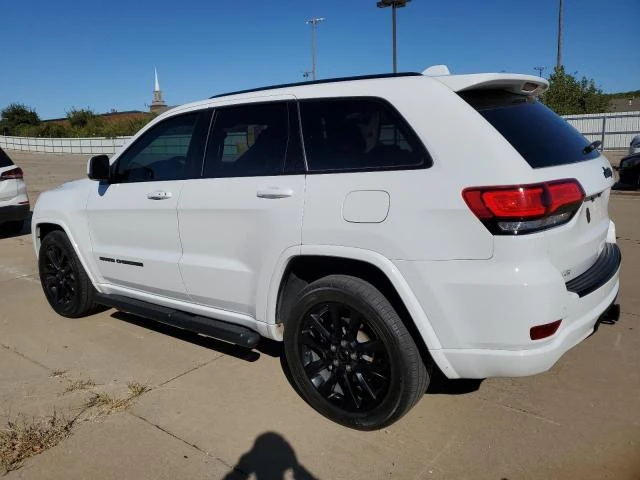 Jeep Grand cherokee LAREDO FULL СЕРВИЗНА ИСТОРИЯ , снимка 2 - Автомобили и джипове - 47857863