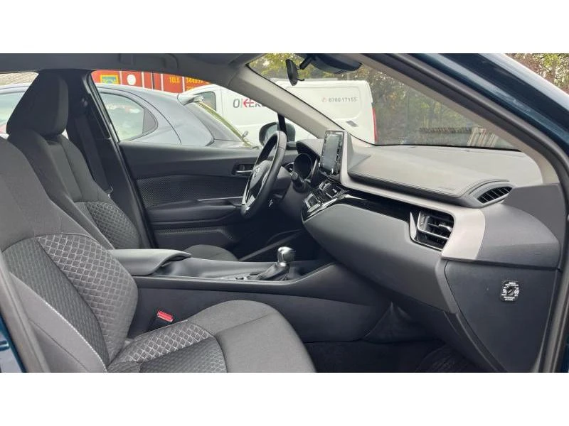 Toyota C-HR CENTER | Mobile.bg   17