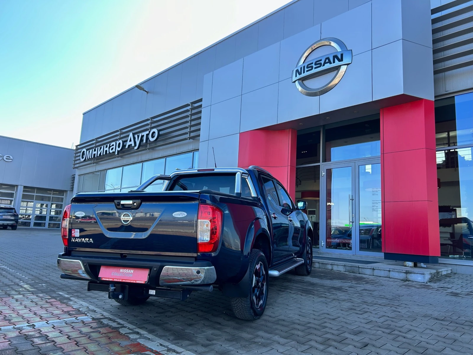 Nissan Navara 2.3 dCi 7A/T Tekna  - изображение 3