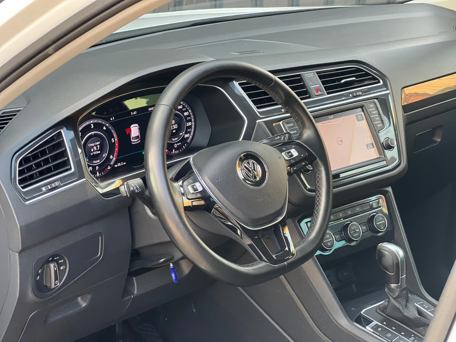 VW Tiguan R-LINE MATRIX DIGITAL COCKPIT 4MOTION | Mobile.bg   11