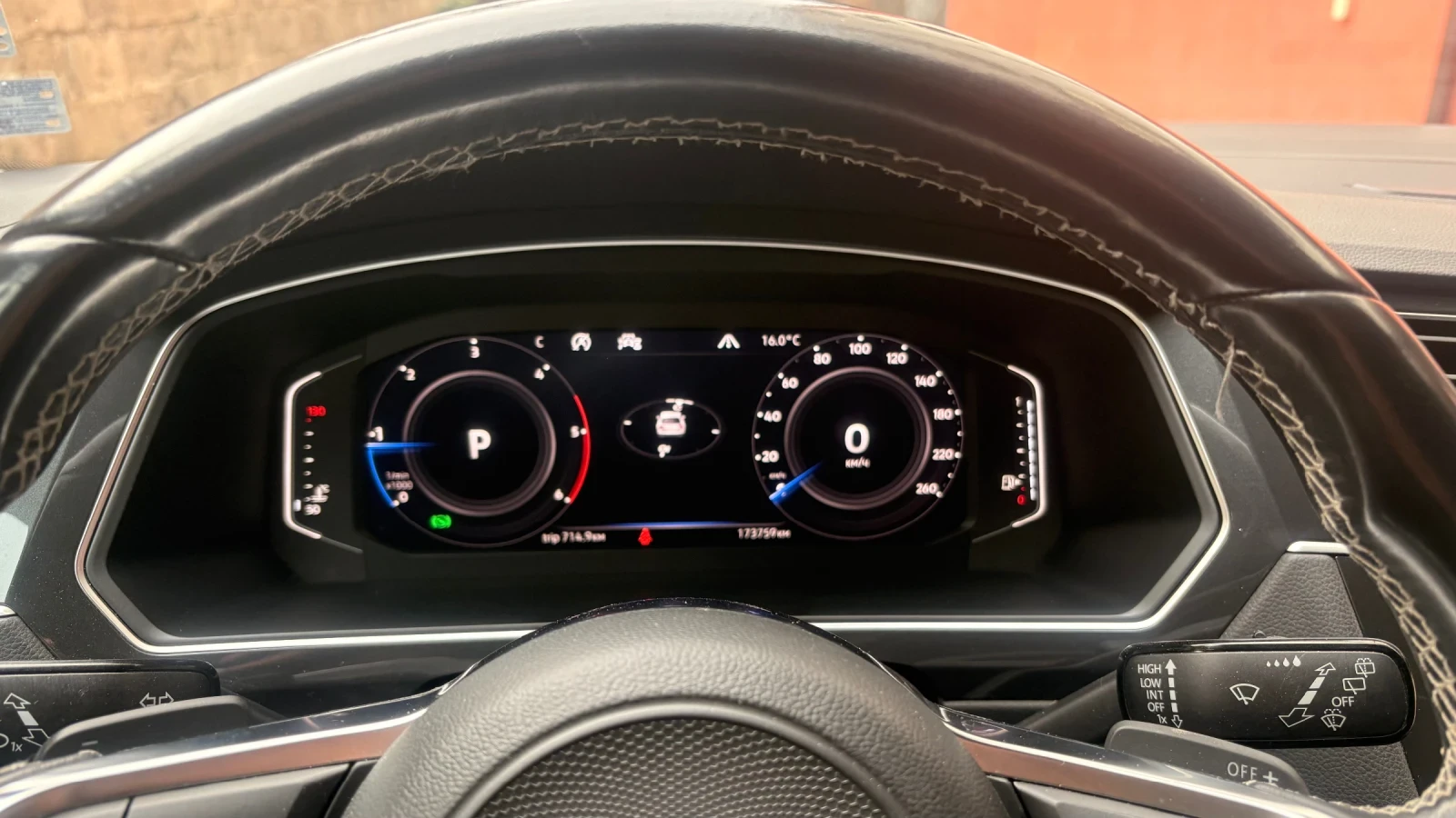 VW Tiguan R-line, снимка 5 - Автомобили и джипове - 54188240