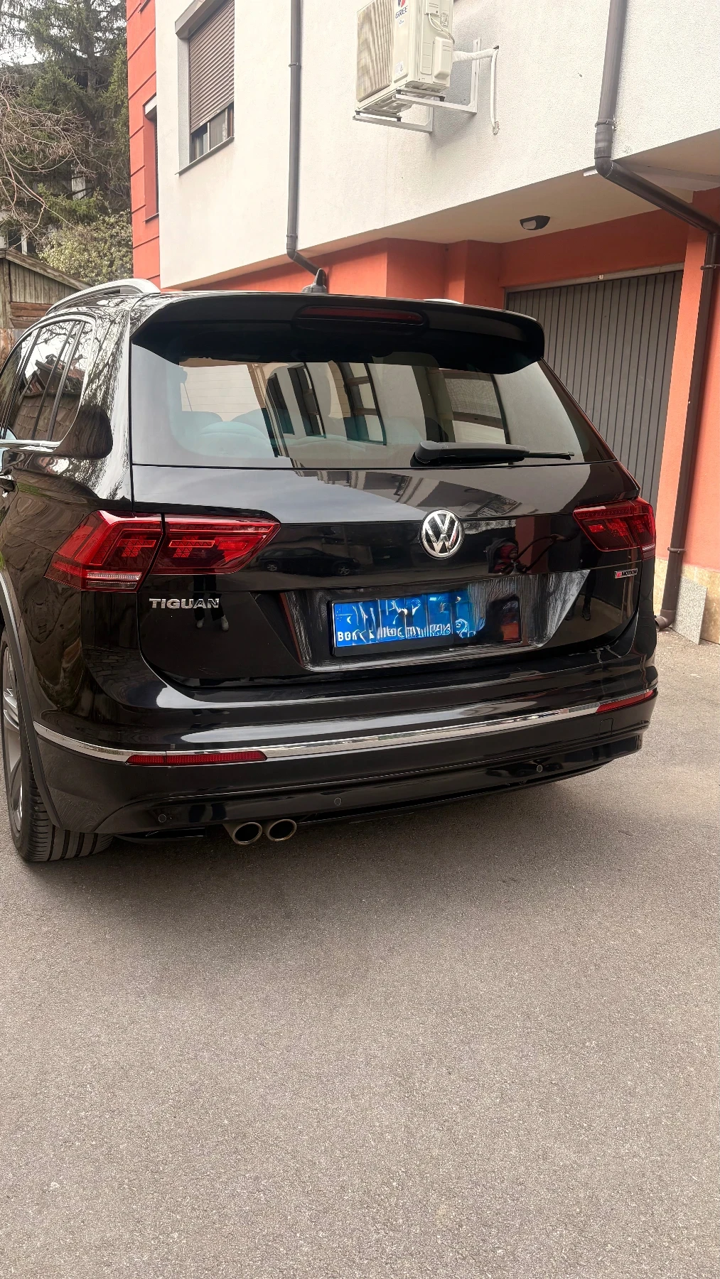 VW Tiguan R-line, снимка 12 - Автомобили и джипове - 54188240