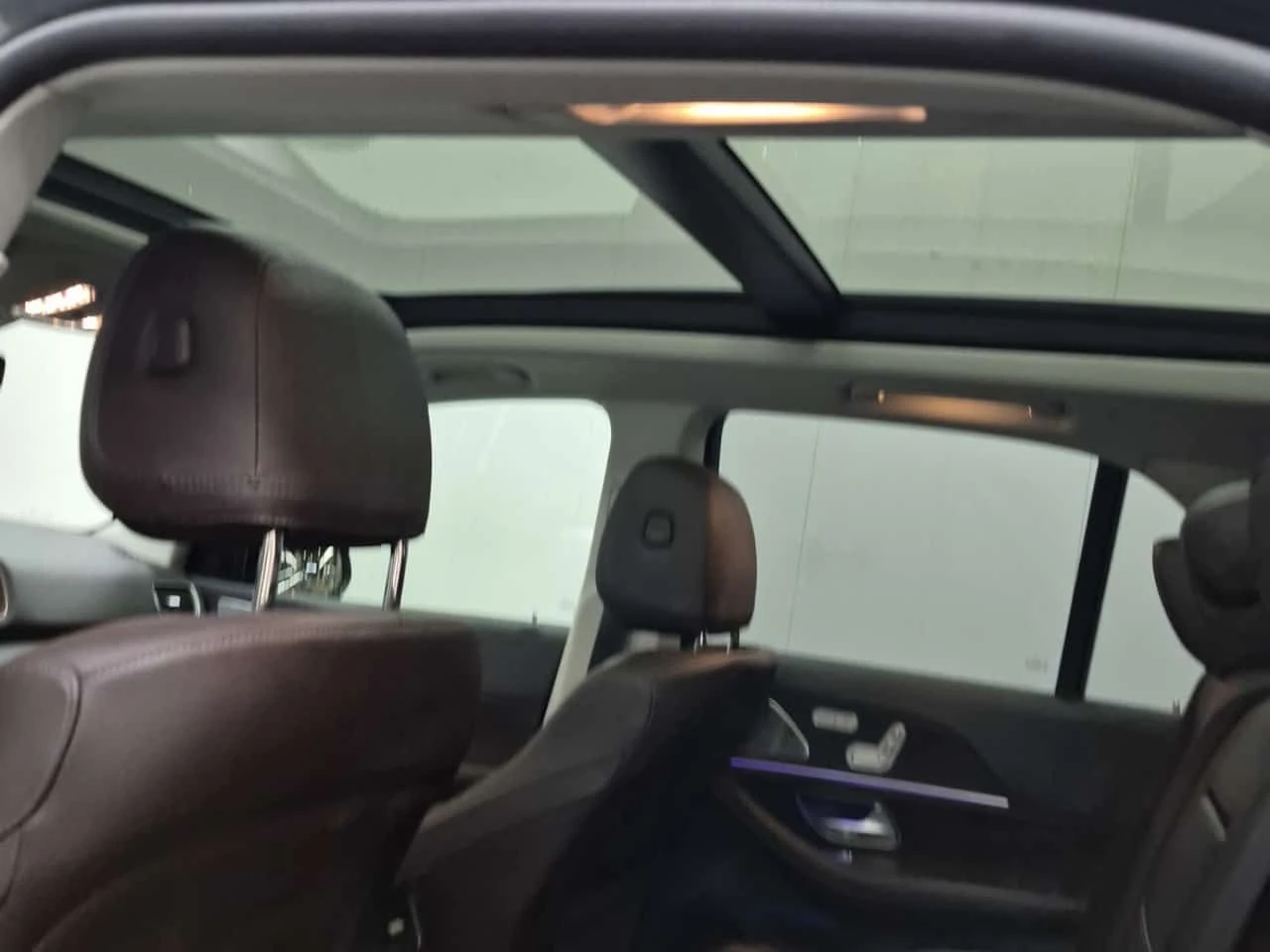 Mercedes-Benz GLE 450 * 2 КЛЮЧА * BURMESTER * PANO * , снимка 13 - Автомобили и джипове - 54413783