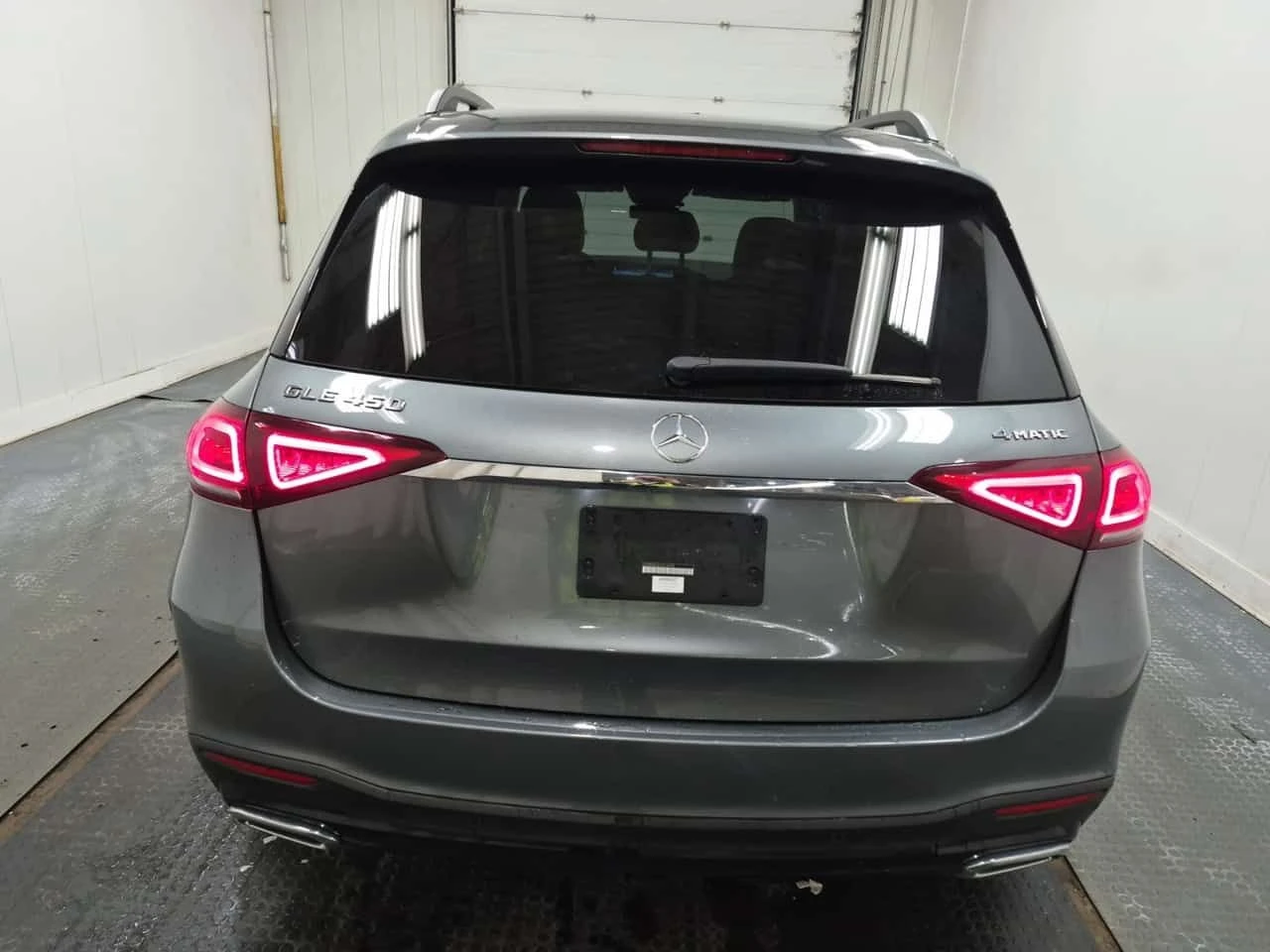 Mercedes-Benz GLE 450 * 2 КЛЮЧА * BURMESTER * PANO * , снимка 17 - Автомобили и джипове - 54413783