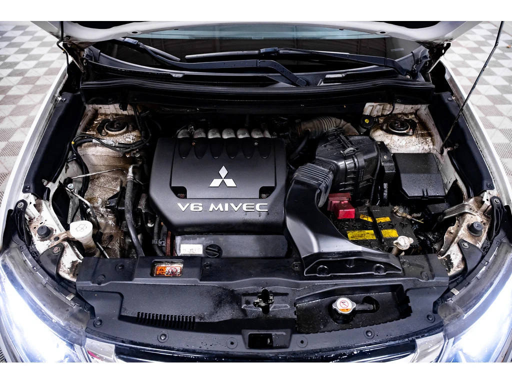 Mitsubishi Outlander GT V6 | Mobile.bg � ����������� 13