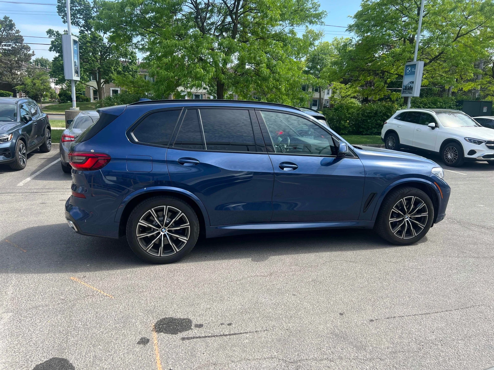 BMW X5 М ПАКЕТ * HEAD UP * 360 КАМЕРА * CARFAX * , снимка 3 - Автомобили и джипове - 54807503