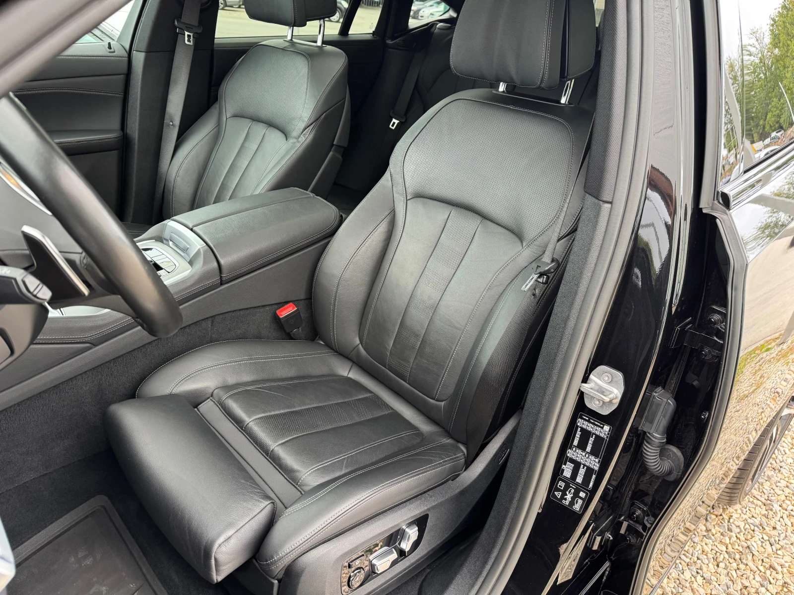 BMW X6 3.0D М-Пакет 50000 км, снимка 9 - Автомобили и джипове - 54877370