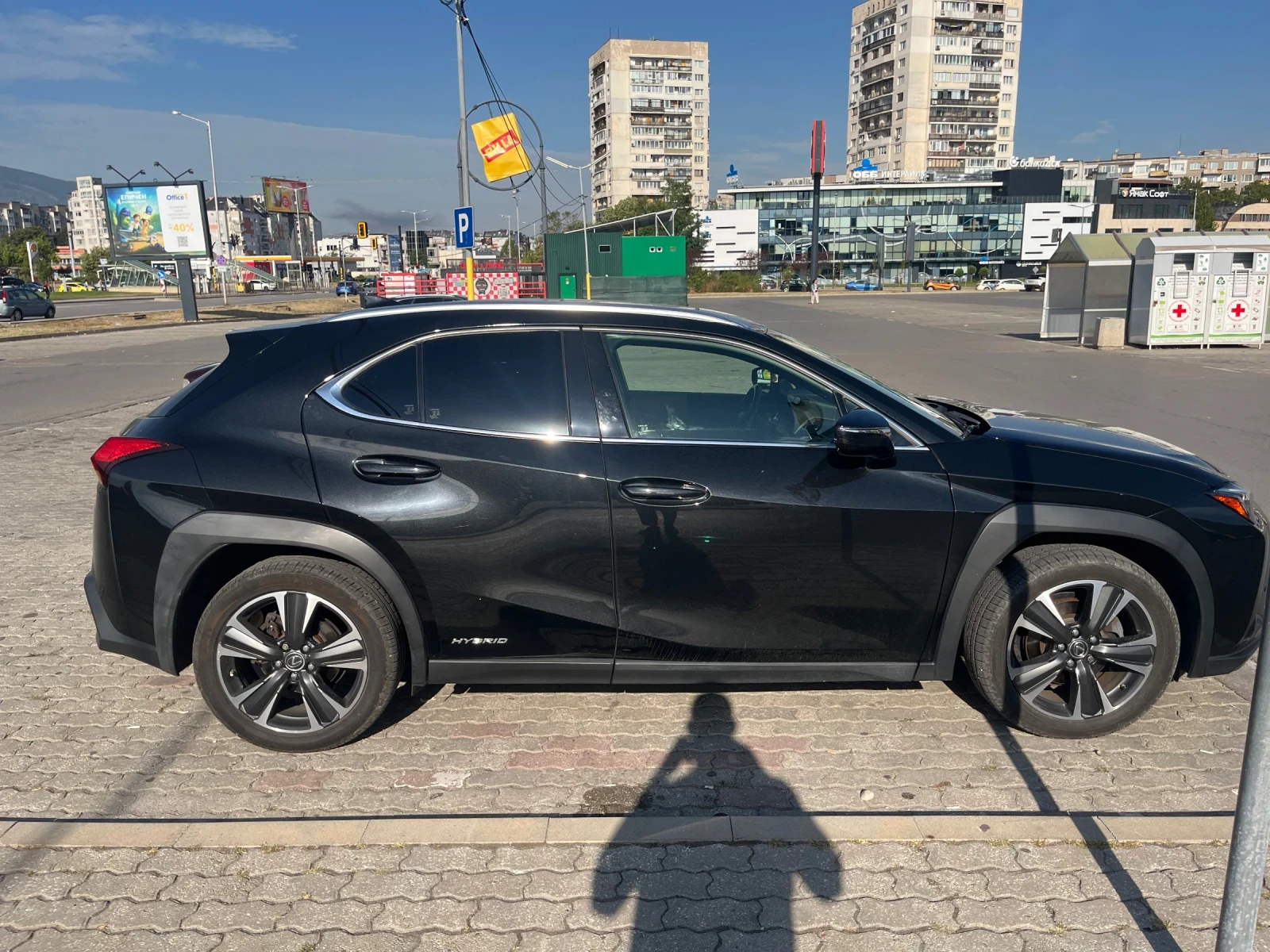 Lexus UX 250h 4x4, снимка 3 - Автомобили и джипове - 56274981