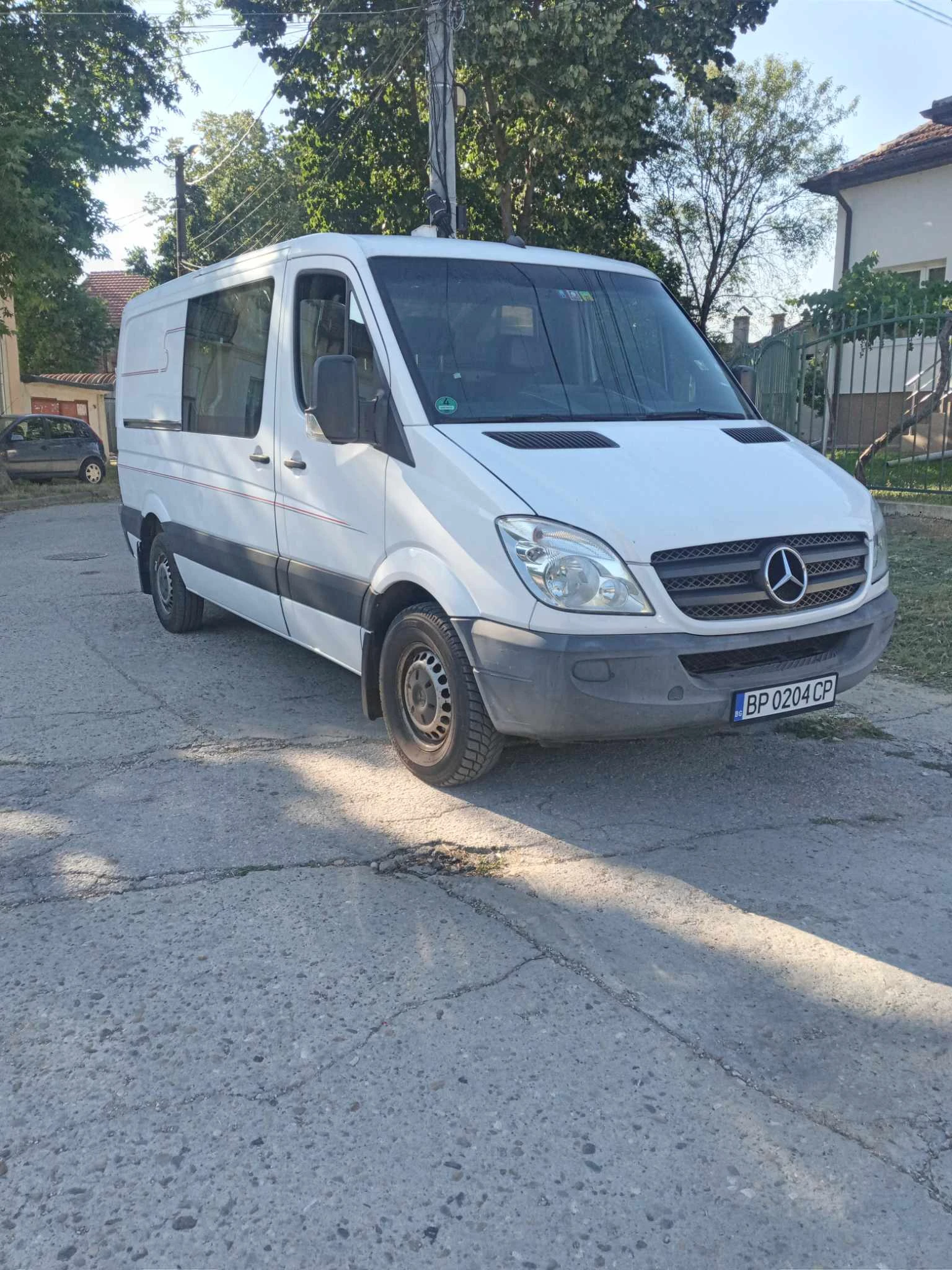 Mercedes-Benz Sprinter 216 2.2 - изображение 7