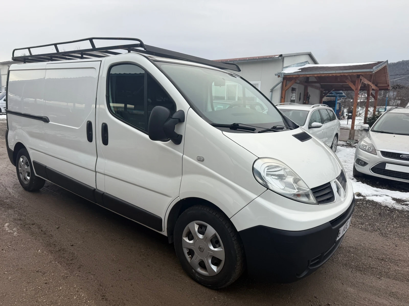 Renault Trafic 2.0 - изображение 3