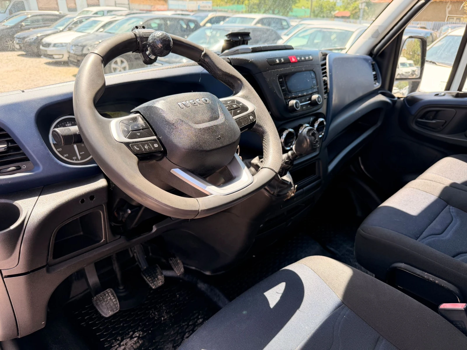 Iveco 35c15 3.0I METAH/ ДВОЙНА ГУМА, снимка 14 - Бусове и автобуси - 54713341