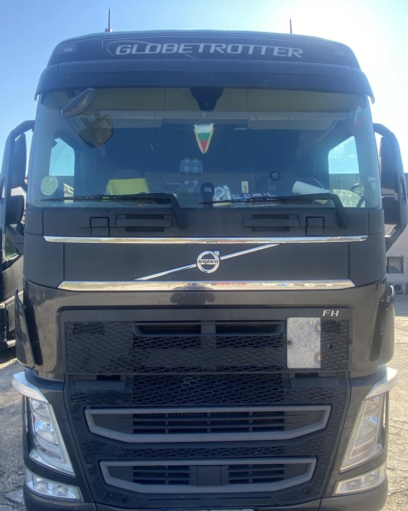 Volvo Fh 2 броя композиции Volvo Fh с ремаркета Krone SD, снимка 1 - Камиони - 48367632