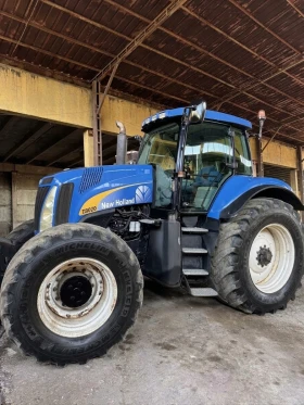 Трактор New Holland T8020, снимка 3