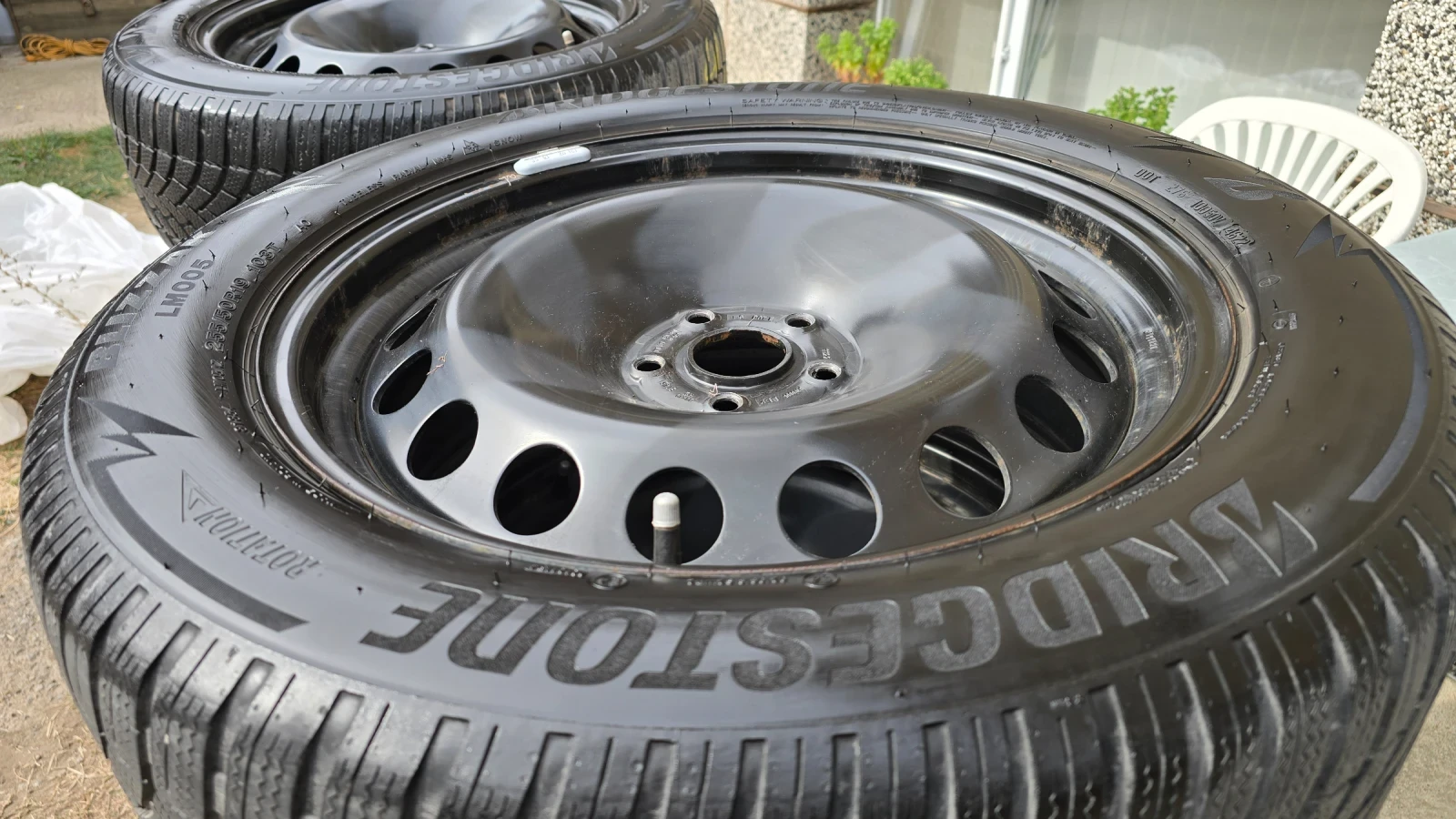 ���� � ������ 235/55R19 �� VW ID.4 | Mobile.bg � ����������� 8