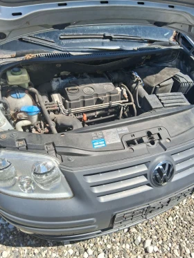 VW Caddy 1.9  TDI  LIFE 7 места , снимка 1