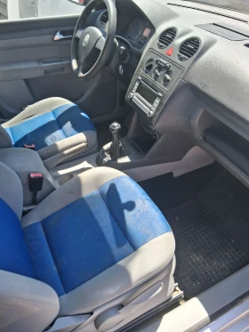 VW Caddy 1.9  TDI  LIFE 7 места , снимка 5
