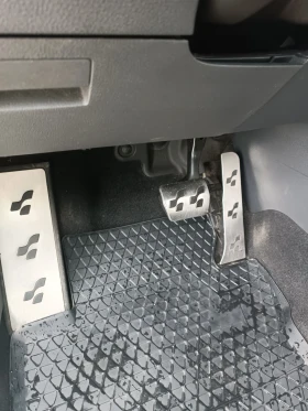 VW Touran R-Line  | Mobile.bg    14