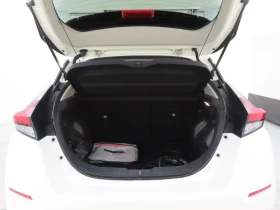 Nissan Leaf  40 kWh N-connecta - 13300 € / 26012.54 лв. - 58013547 3