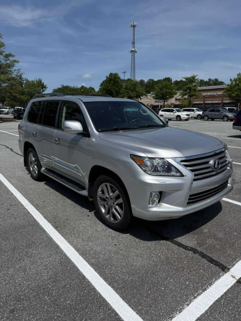 Lexus LX 570 5.7-V8, снимка 2 - Автомобили и джипове - 52461427