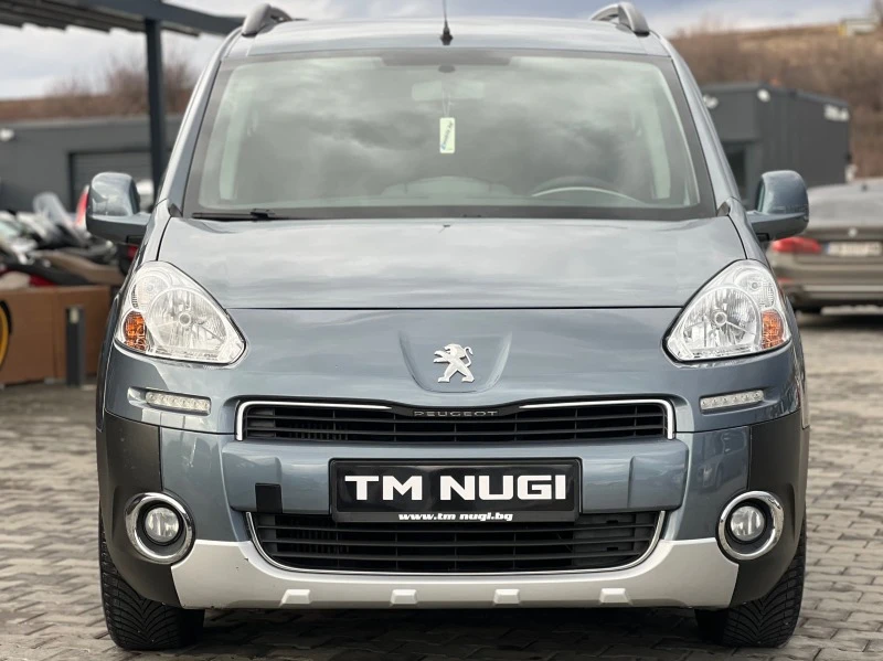 Peugeot Partner TEPEE* 1.6HDI* LED* TOP* , снимка 1 - Автомобили и джипове - 46355359