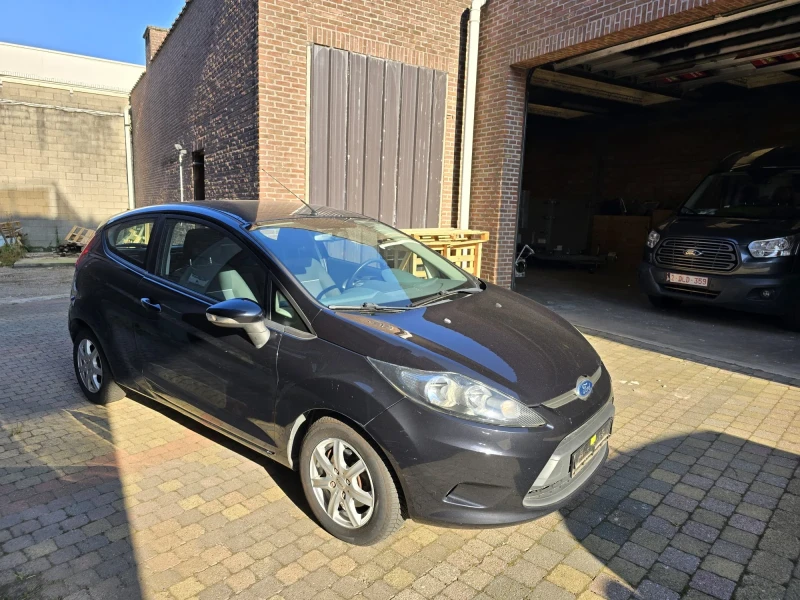 Ford Fiesta 1, 6, снимка 2 - Автомобили и джипове - 47205829