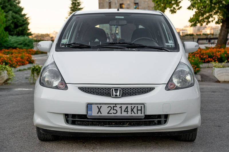 Honda Jazz, снимка 2 - Автомобили и джипове - 52465466