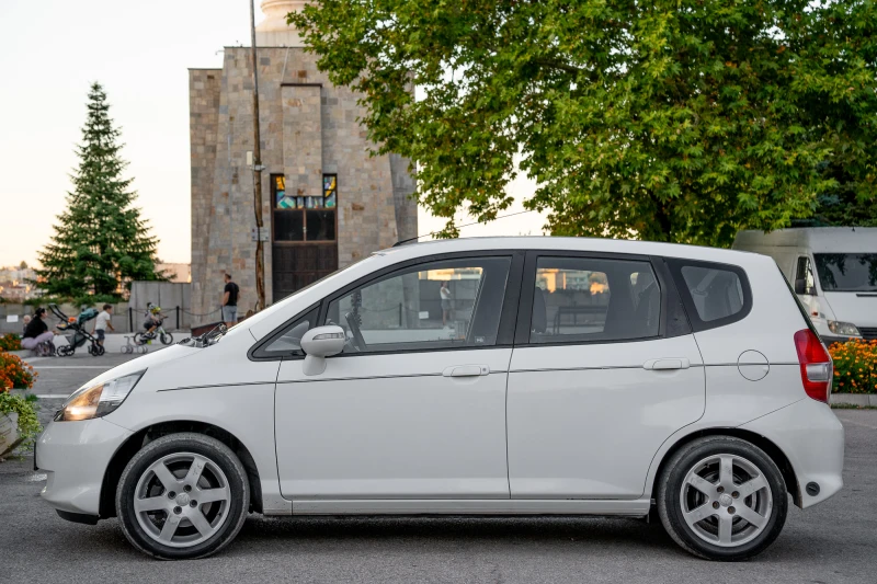 Honda Jazz, снимка 5 - Автомобили и джипове - 52465466