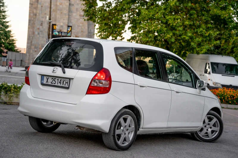 Honda Jazz, снимка 6 - Автомобили и джипове - 52465466