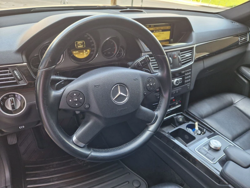 Mercedes-Benz E 350 CDI 4 Matic BlueEFFICIENCY, снимка 14 - Автомобили и джипове - 52946058