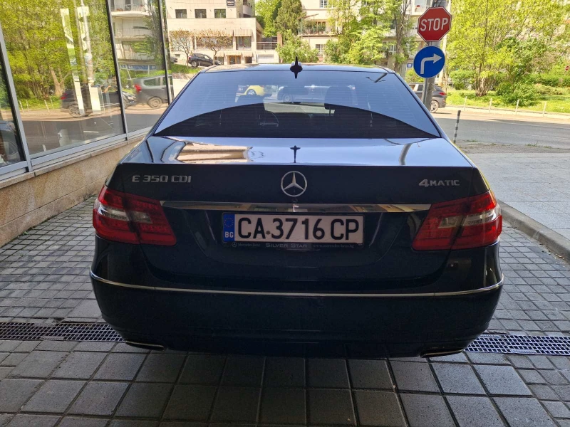 Mercedes-Benz E 350 CDI 4 Matic BlueEFFICIENCY, снимка 6 - Автомобили и джипове - 52946058