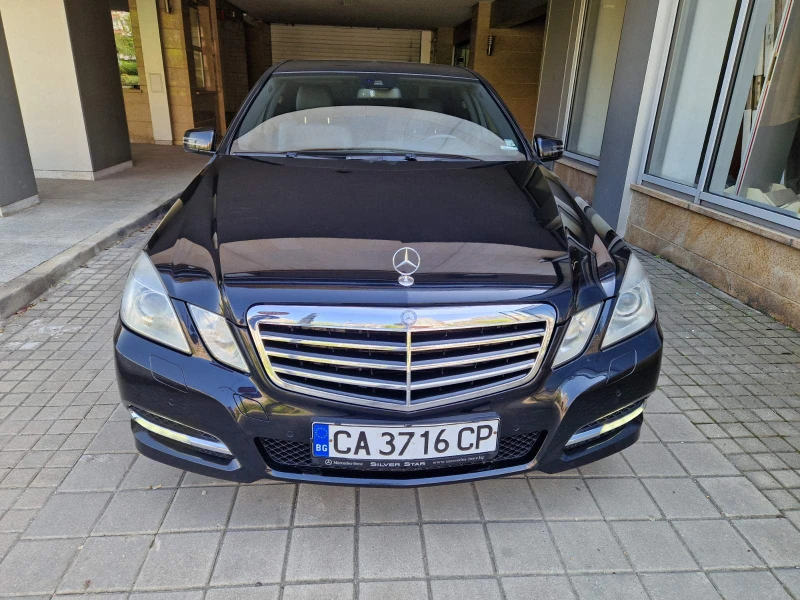 Mercedes-Benz E 350 CDI 4 Matic BlueEFFICIENCY, снимка 5 - Автомобили и джипове - 52946058