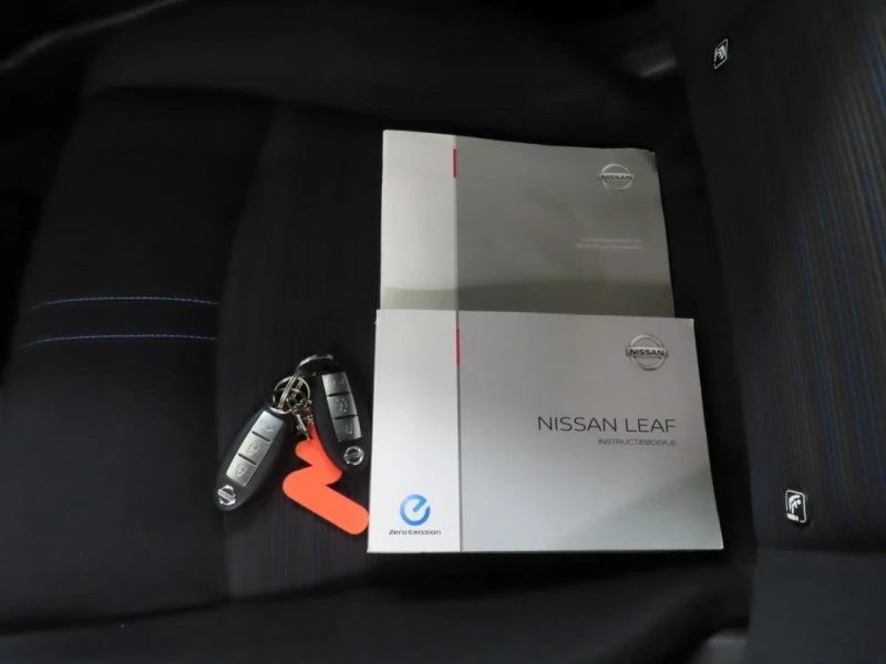 Nissan Leaf  40 kWh N-connecta, снимка 10 - Автомобили и джипове - 53181136