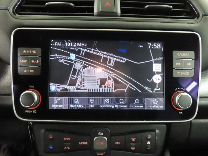 Nissan Leaf  40 kWh N-connecta, снимка 7 - Автомобили и джипове - 53181136